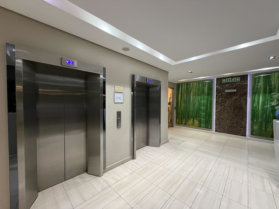 To Let Commercial Property for Rent in Claremont Western Cape